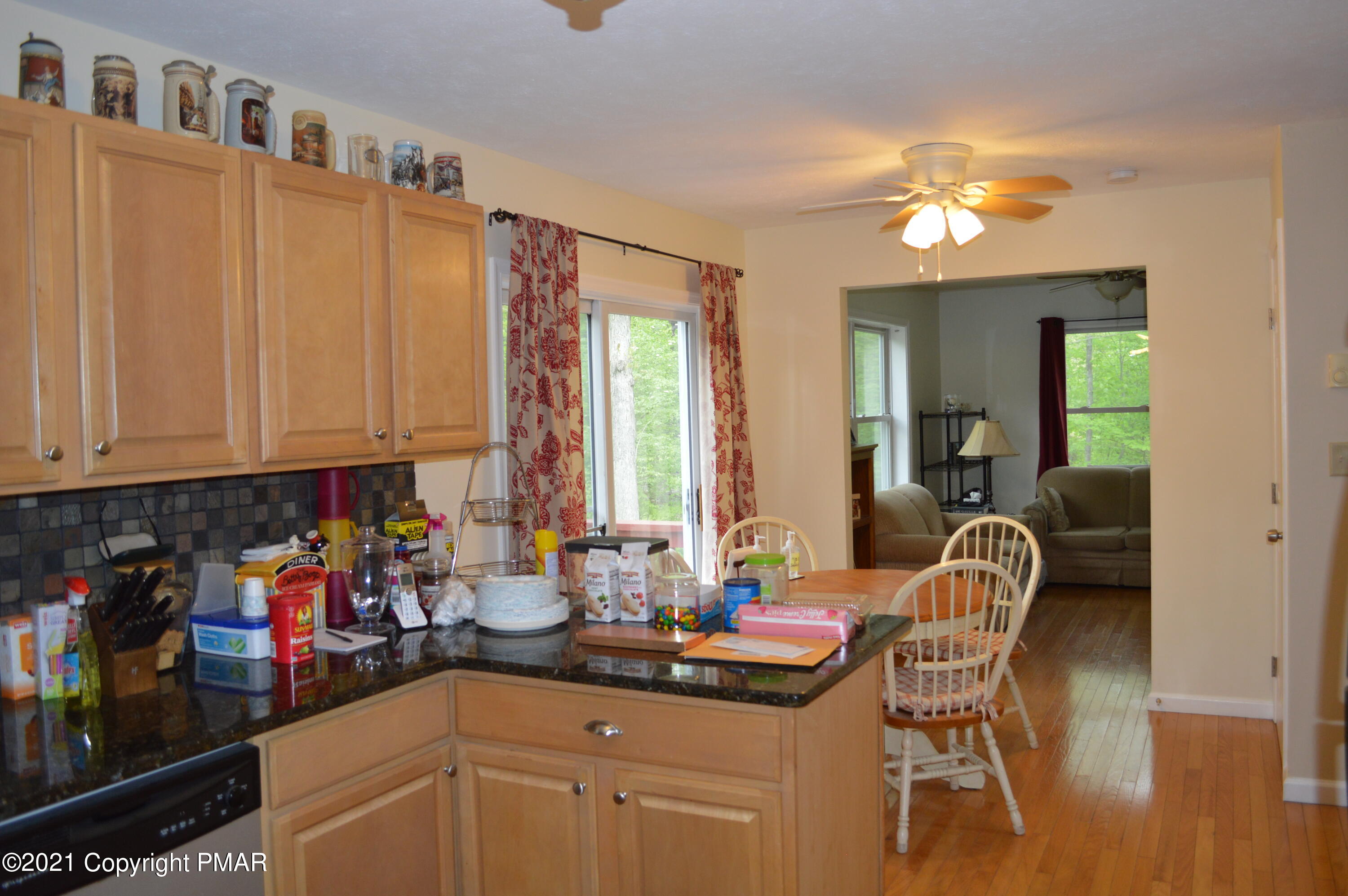 429 Timber Hill Road Henryville, PA 18332 - Photo 6 of 23 Kitchen to TV Rm