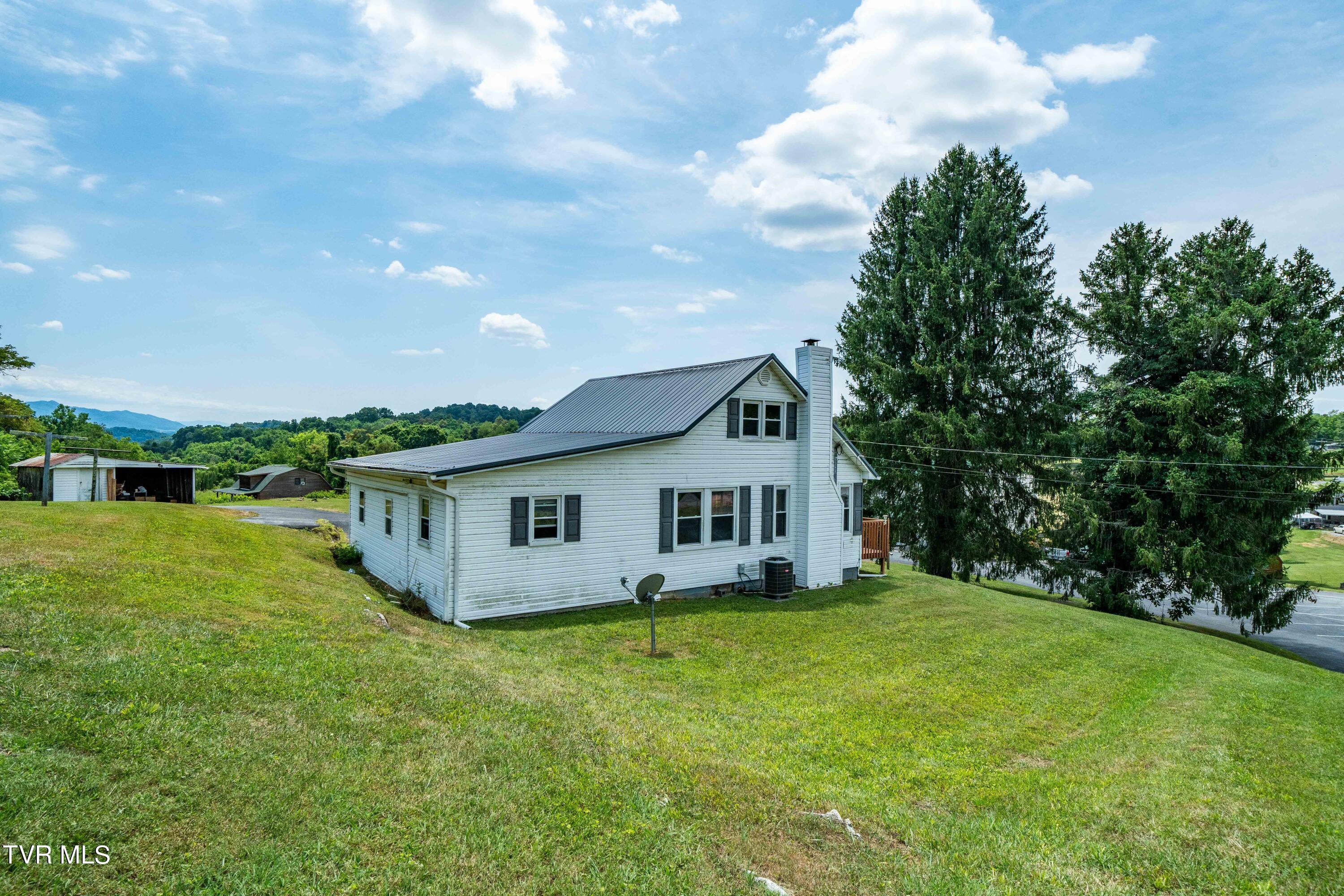583 Watauga Road Watauga, TN 37694 - Photo 34 of 69 583 Watauga Rd (34 of 70)