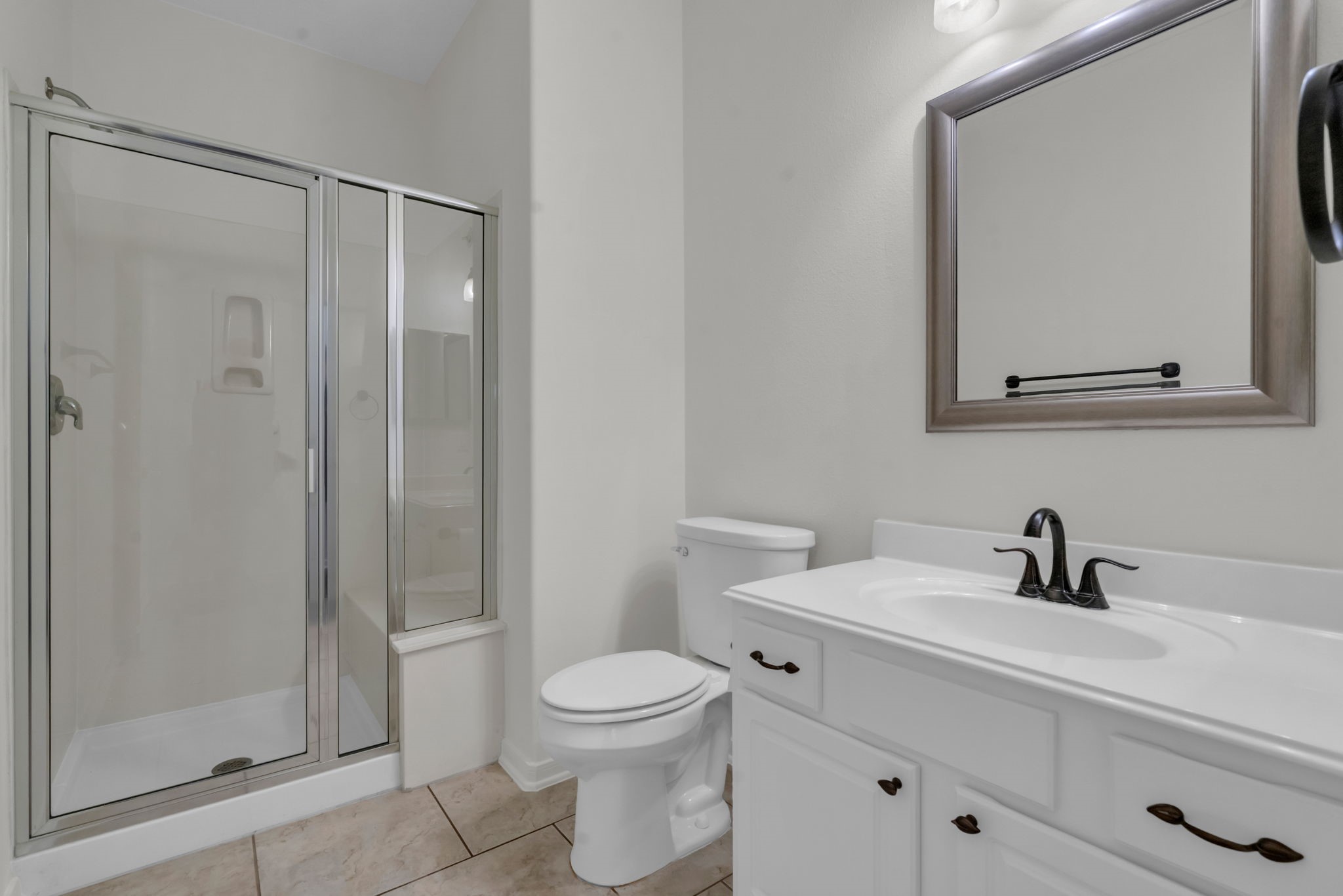 26 Paddington Way Conroe, TX 77384 - Photo 8 of 50