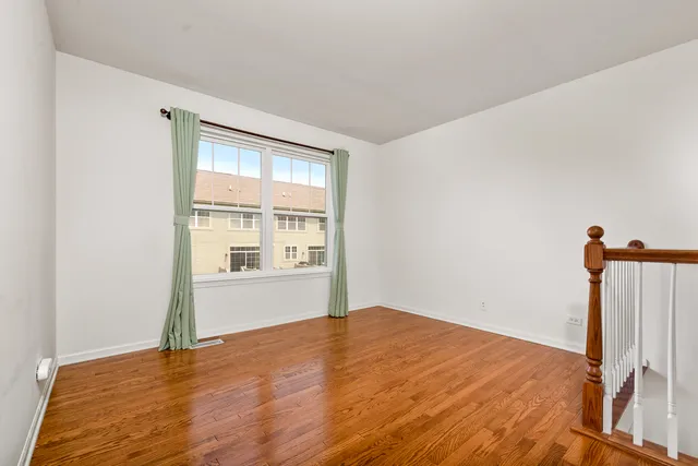 $2,550 | 3568 Gabrielle Lane, Aurora, IL 60504