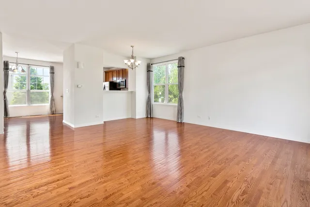 $2,550 | 3568 Gabrielle Lane, Aurora, IL 60504