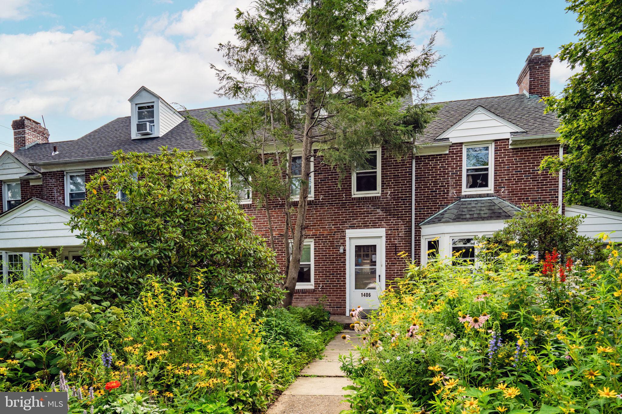 1406 Edgevale Road Wynnewood, PA 19096 - Photo 4 of 39