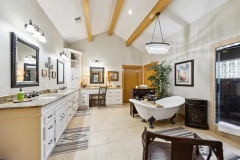 $4,945,000 | 1224 Haines Road, Sheridan, TX 77475