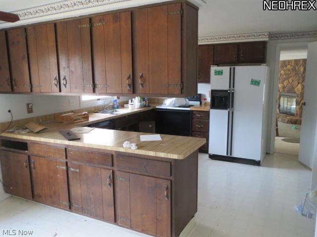 17872 Howe Road Strongsville, OH 44136 - Photo 5 of 14