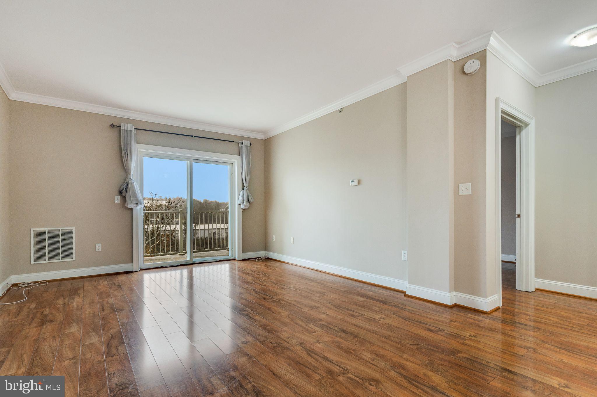 6301 Edsall Road, Unit 521 Alexandria, VA 22312 - Photo 13 of 38