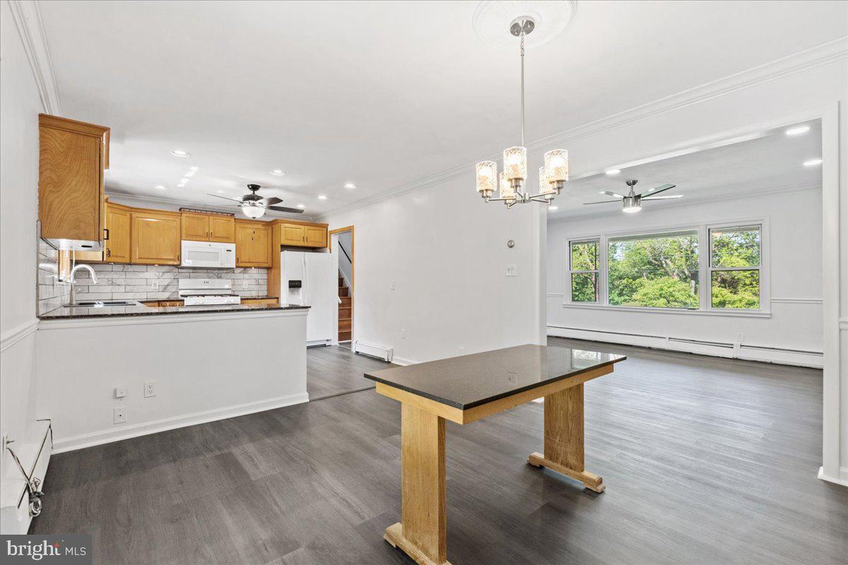 8 Maddock Drive Ewing, NJ 08628 - Photo 11 of 39