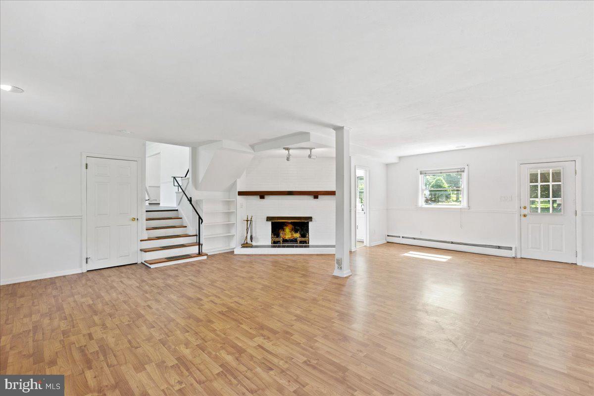 8 Maddock Drive Ewing, NJ 08628 - Photo 23 of 39