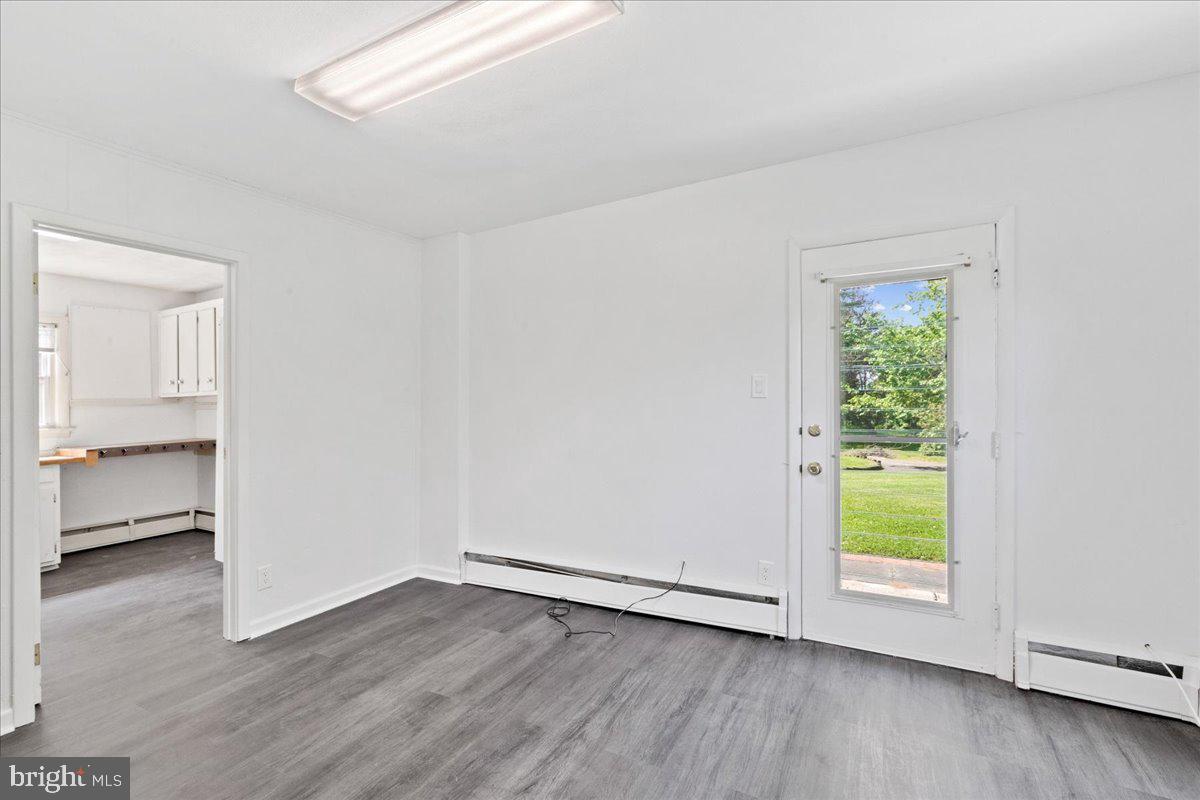 8 Maddock Drive Ewing, NJ 08628 - Photo 25 of 39