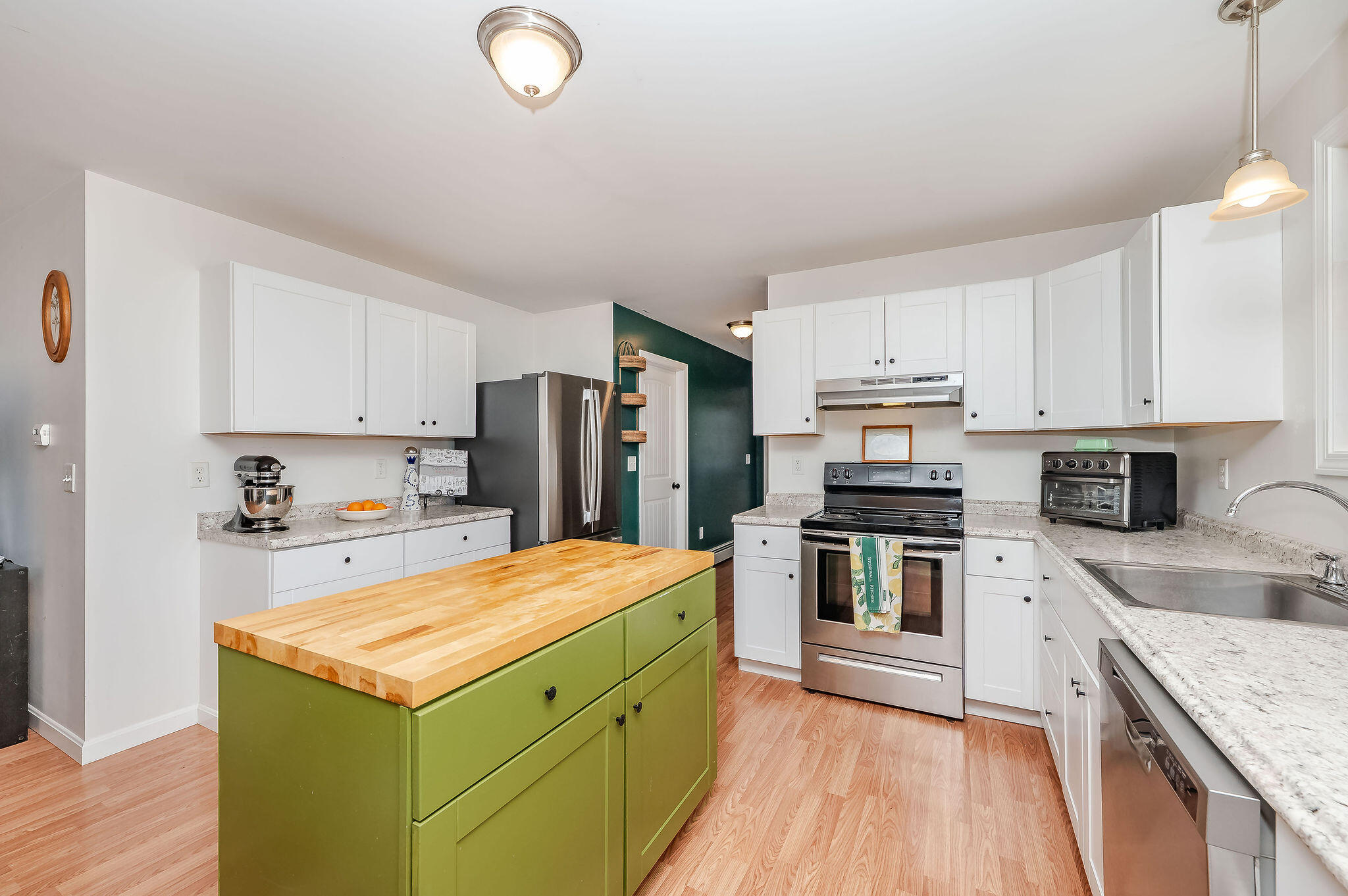 22 Mill Street Springvale, ME 04083 - Photo 8 of 35 _DSC5731
