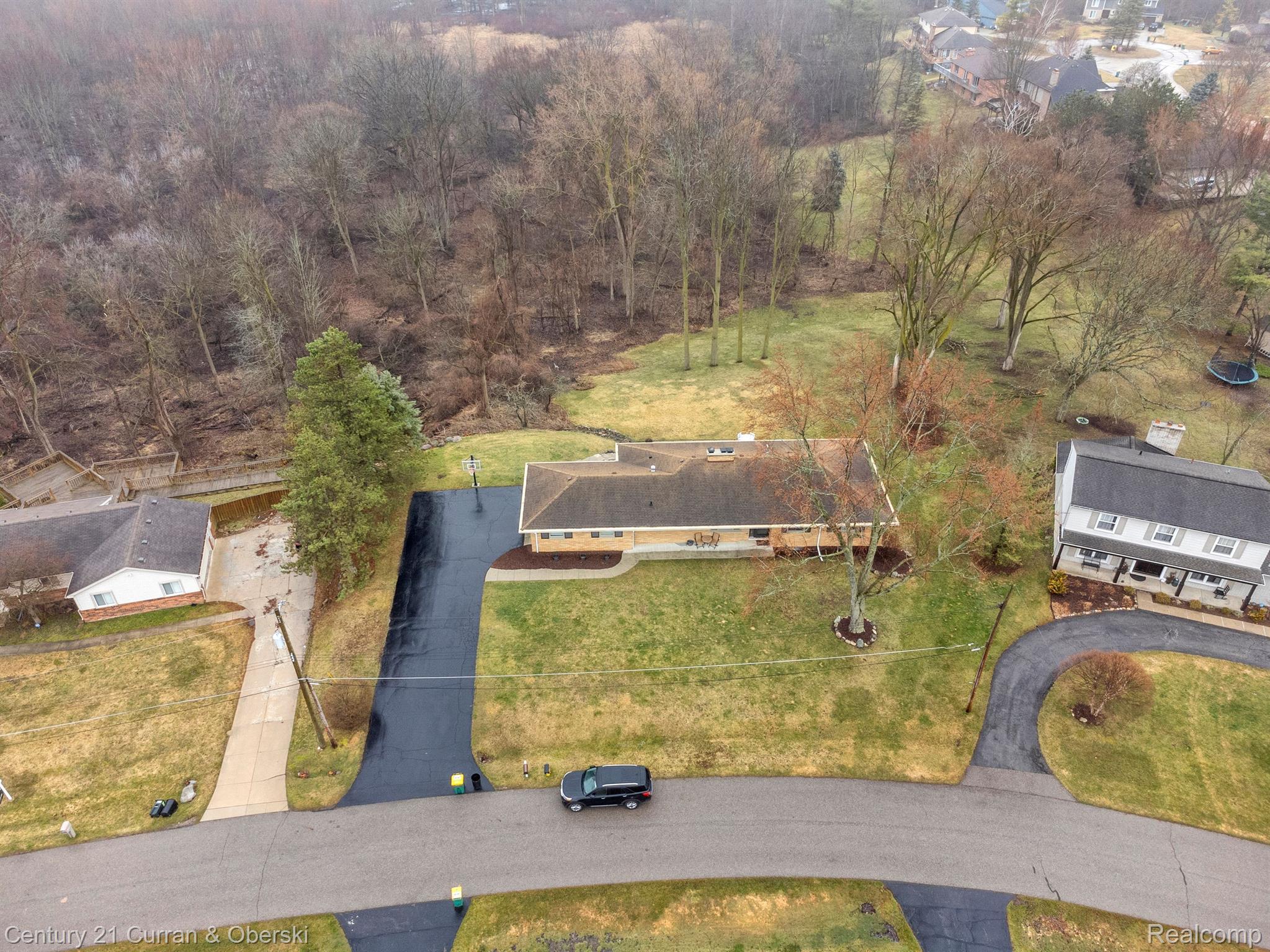 35765 Springvale Street Farmington, MI 48331 - Photo 49 of 53 Gallery Image 49