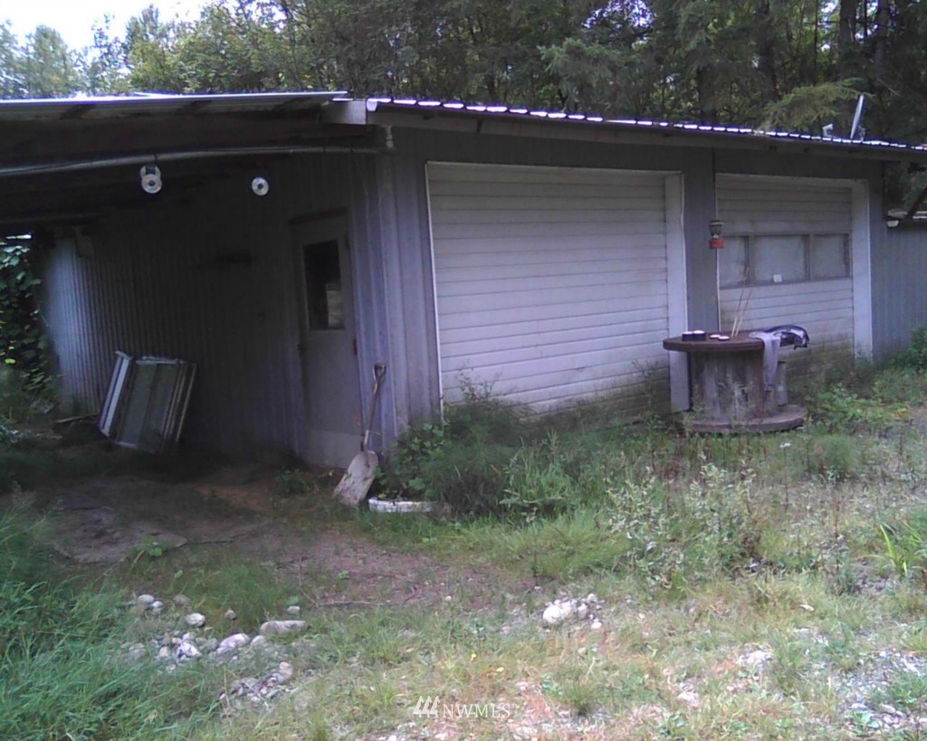632 Shanklin Road Onalaska, WA 98570 - Photo 2 of 7 Gallery Image 2