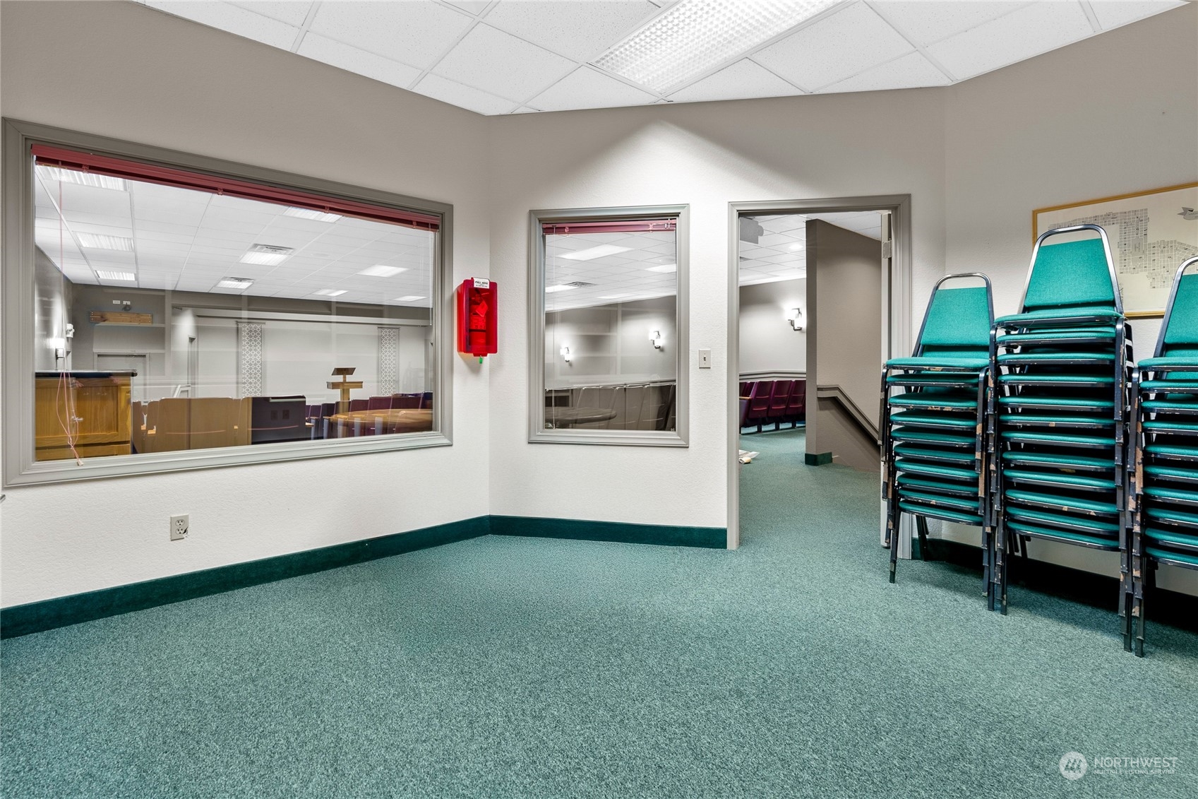804 North State Street Tacoma, WA 98403 - Photo 15 of 36 a living room with furniture and a kitchen