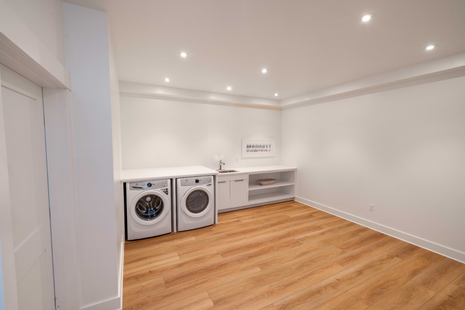 37 Starbuck Road Nantucket, MA 02554 - Photo 20 of 24 a view of a kitchen with a stove top oven