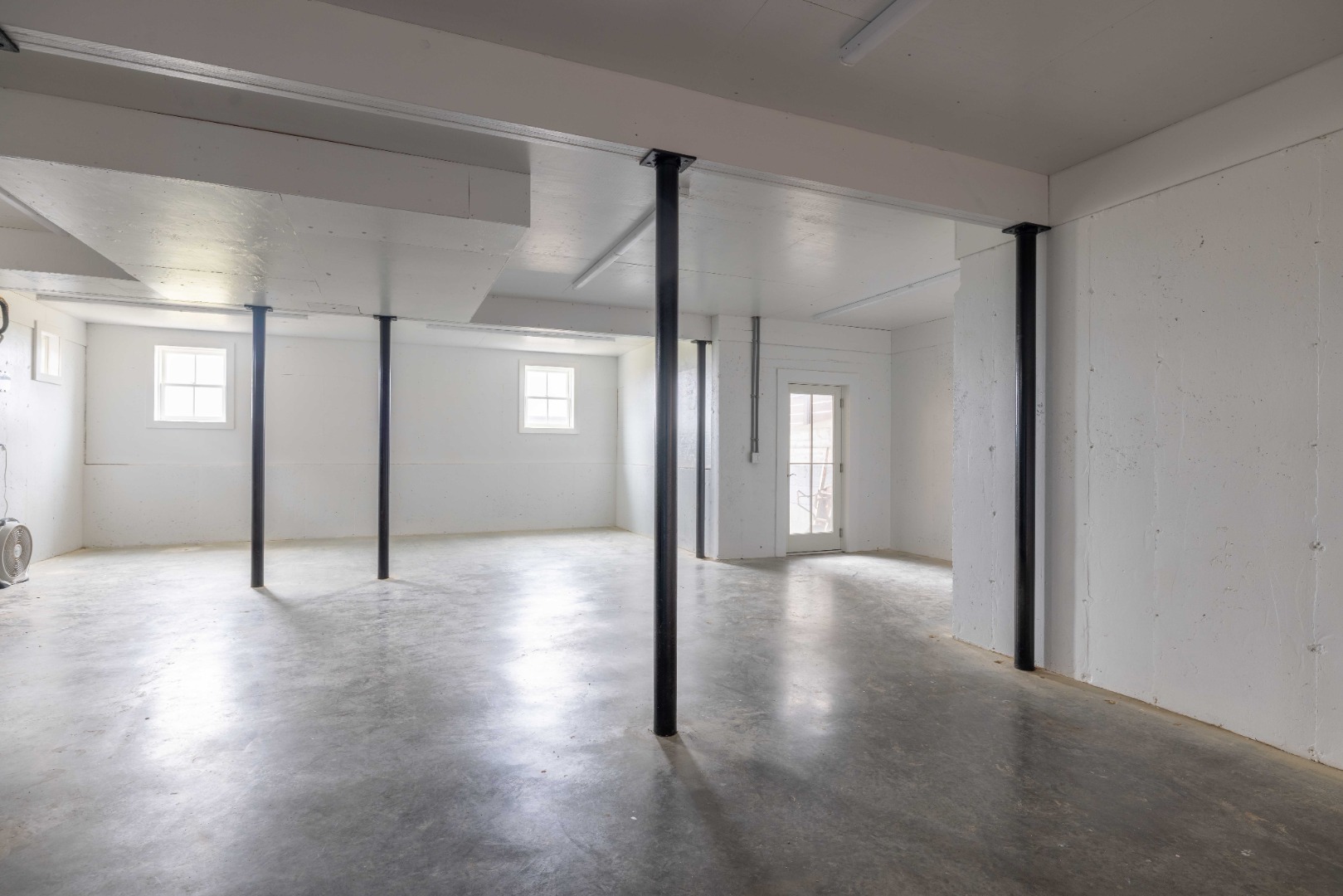 37 Starbuck Road Nantucket, MA 02554 - Photo 21 of 24 a view of a hallway with wooden floor