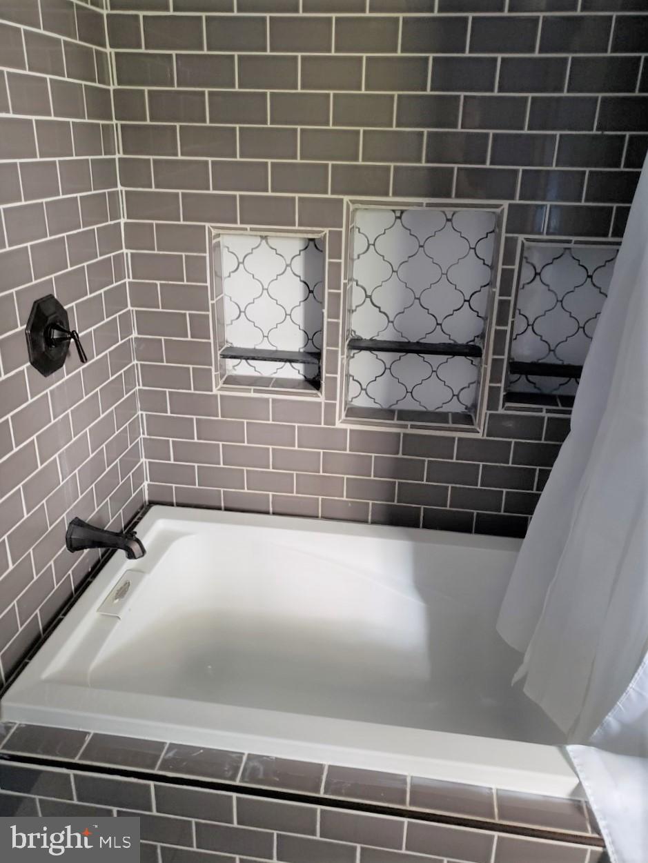 28672 Old Quantico Road Salisbury, MD 21801 - Photo 17 of 19 Upstairs bath