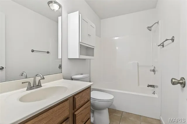 $199,900 | 102 Black Oak Drive, Unit A, Park Hills, MO 63601