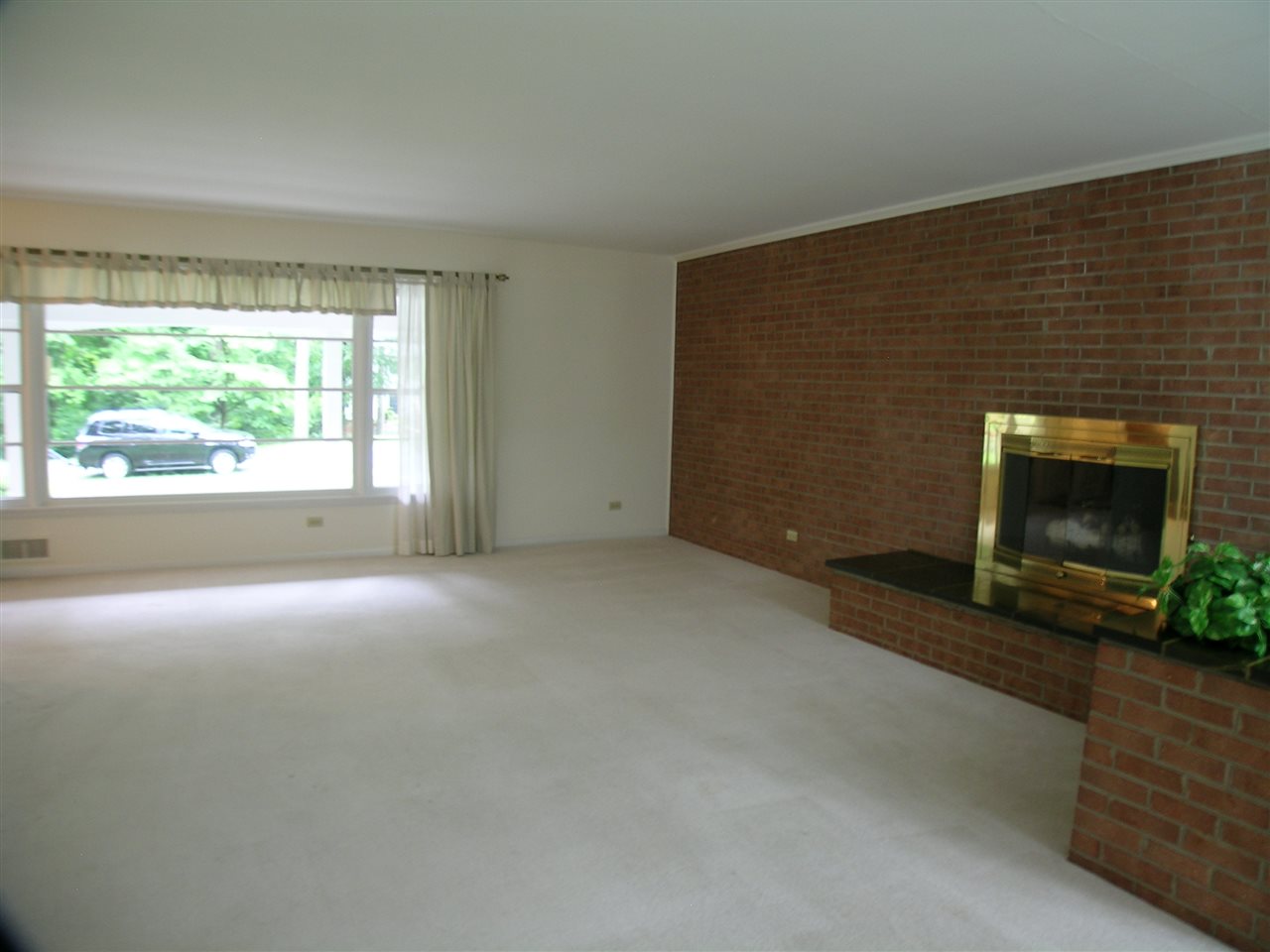 3409 North Indian Spring Road Charlottesville, VA 22901 - Photo 6 of 29 Gallery Image 6