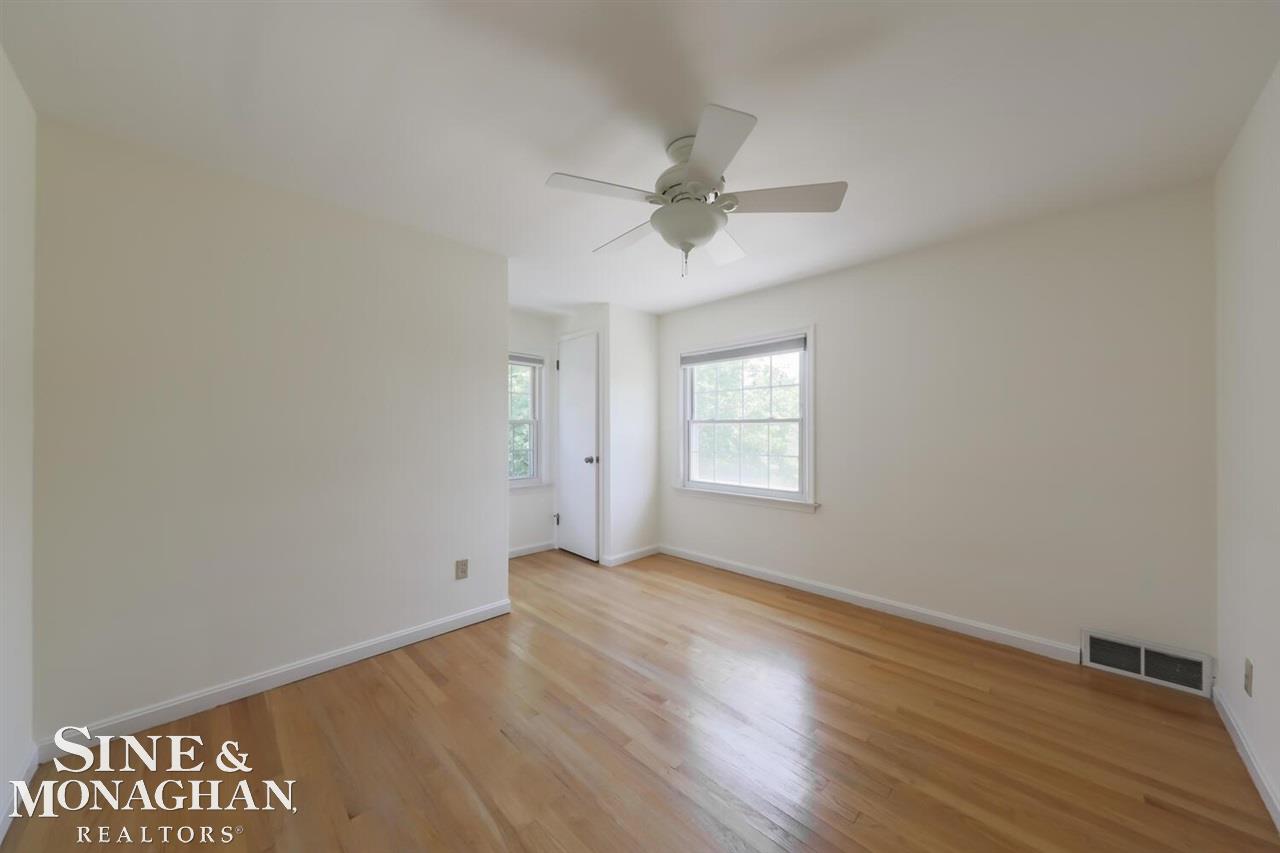 1928 Prestwick Road Grosse Pointe Woods, MI 48236 - Photo 36 of 46