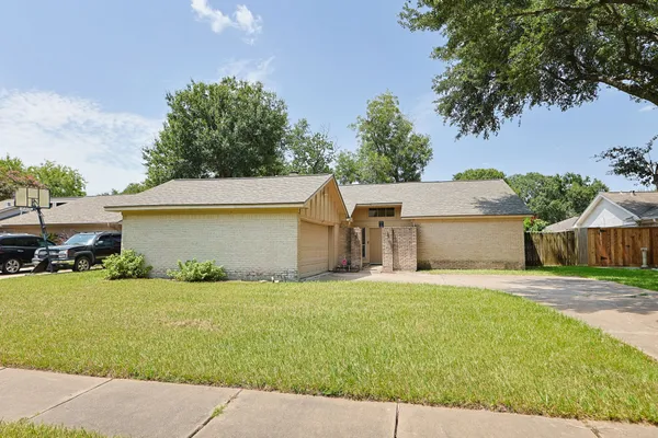 $1,995 | 22318 Fincastle Drive, Katy, TX 77450