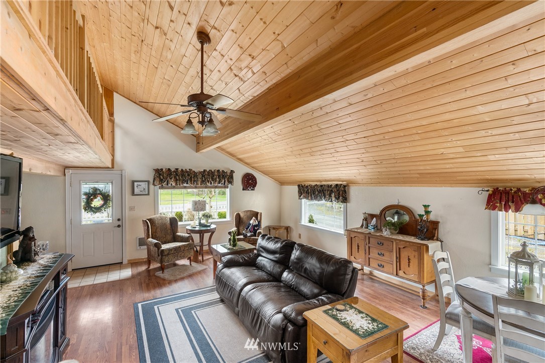 10 Rue Creek Road Raymond, WA 98577 - Photo 12 of 30 Gallery Image 12