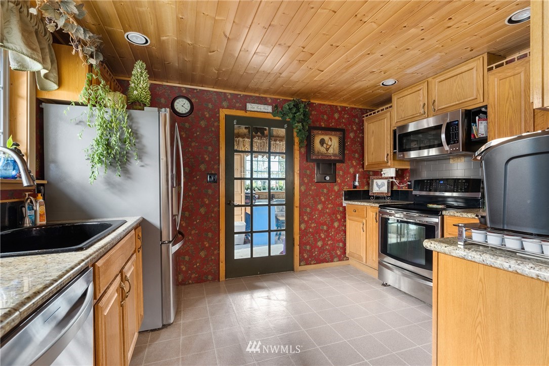 10 Rue Creek Road Raymond, WA 98577 - Photo 19 of 30 Gallery Image 19