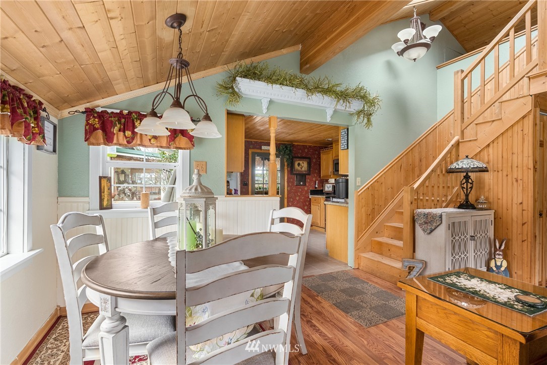 10 Rue Creek Road Raymond, WA 98577 - Photo 9 of 30 Gallery Image 9