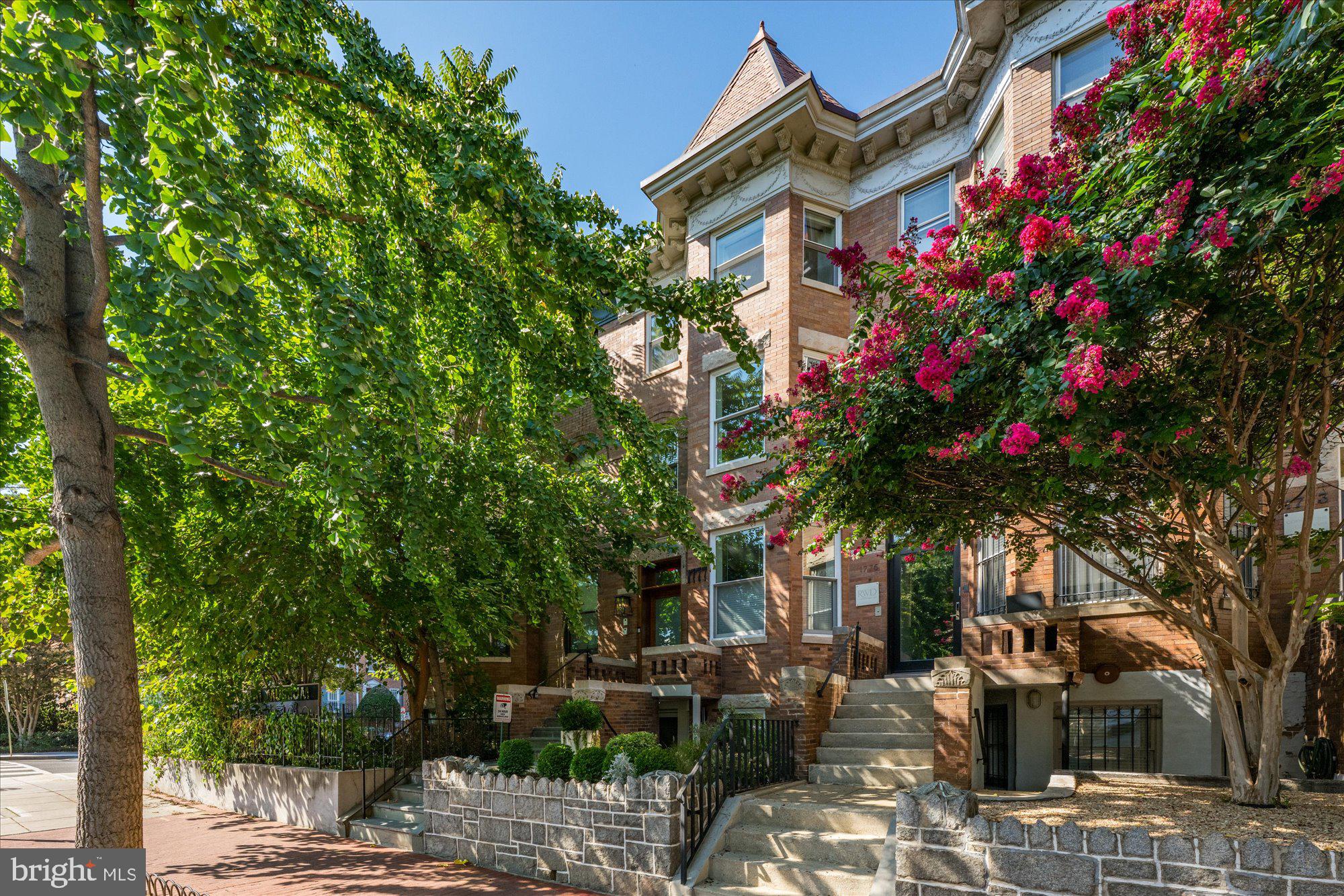 1777 T Street Northwest, Unit 5 Washington, DC 20009 - Photo 1 of 48 a front view of a house with fountain