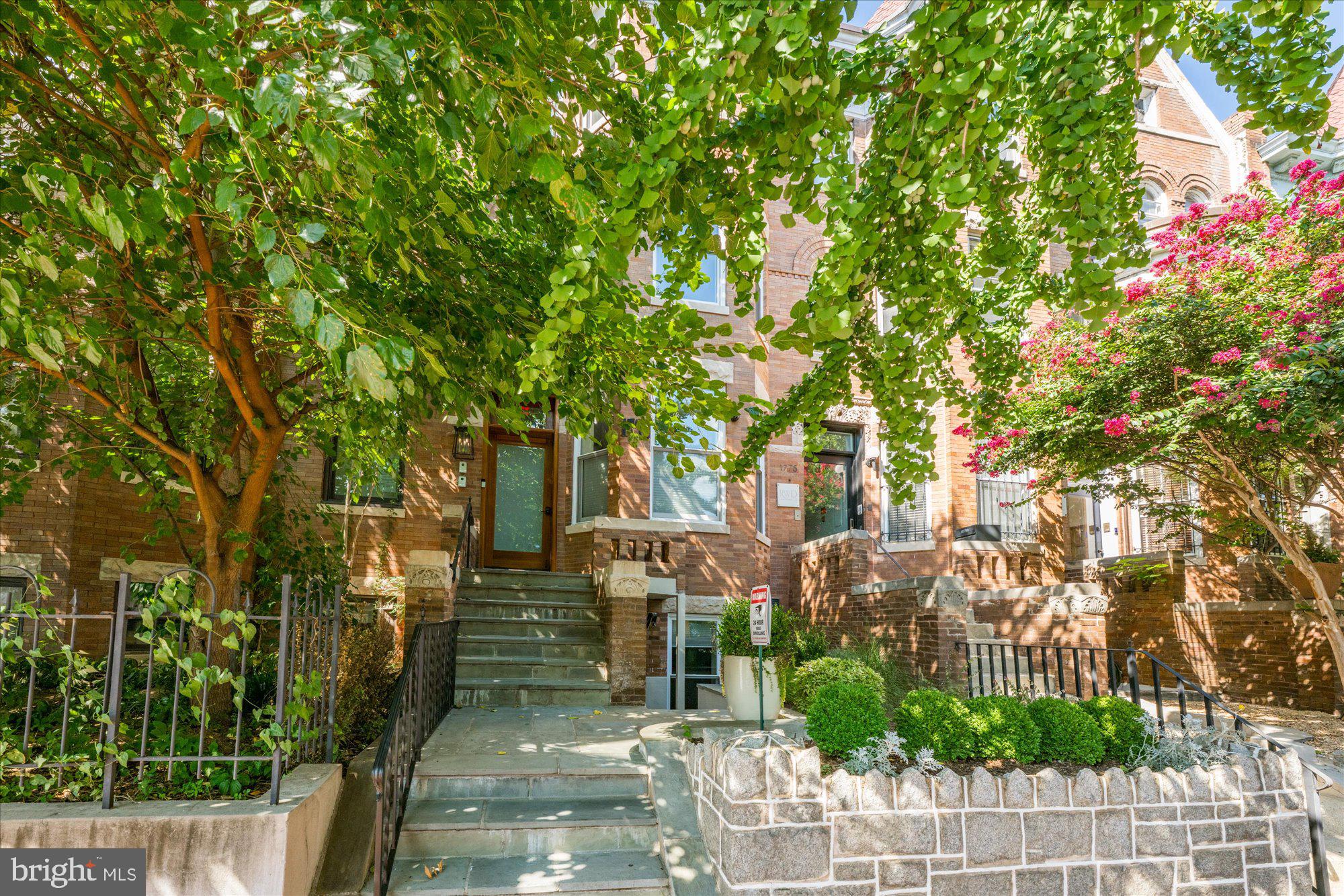 1777 T Street Northwest, Unit 5 Washington, DC 20009 - Photo 3 of 48 a view of a patio with table and chairs and potted plants