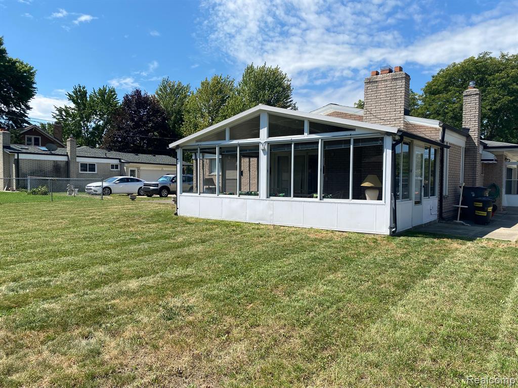 35860 Garfield Road Clinton Township, MI 48035 - Photo 29 of 31
