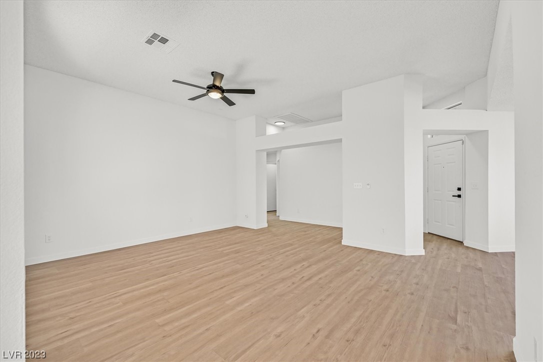 401 Cross Street Henderson, NV 89015 - Photo 5 of 27