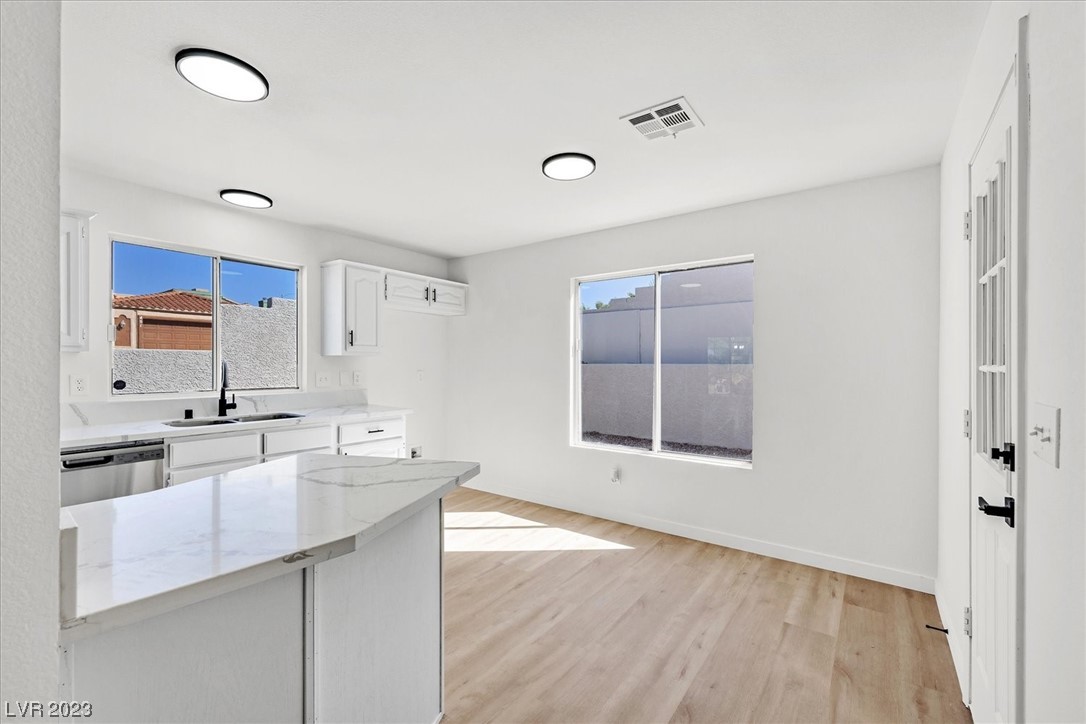 401 Cross Street Henderson, NV 89015 - Photo 8 of 27