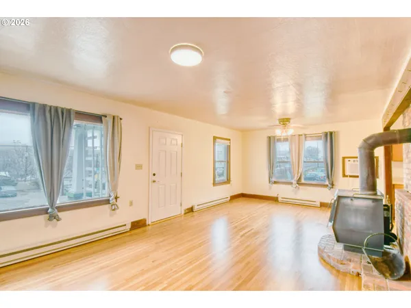 $299,000 | 1716 Southeast Court Avenue, Pendleton, OR 97801