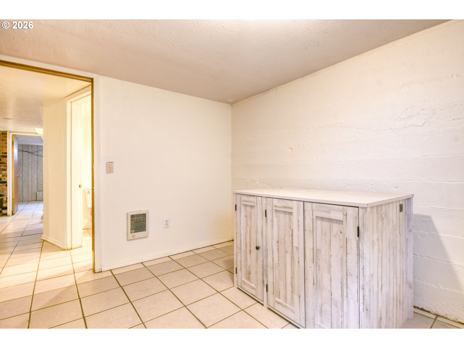 1716 Southeast Court Avenue Pendleton, OR 97801 - Photo 38 of 43 a view of an empty room