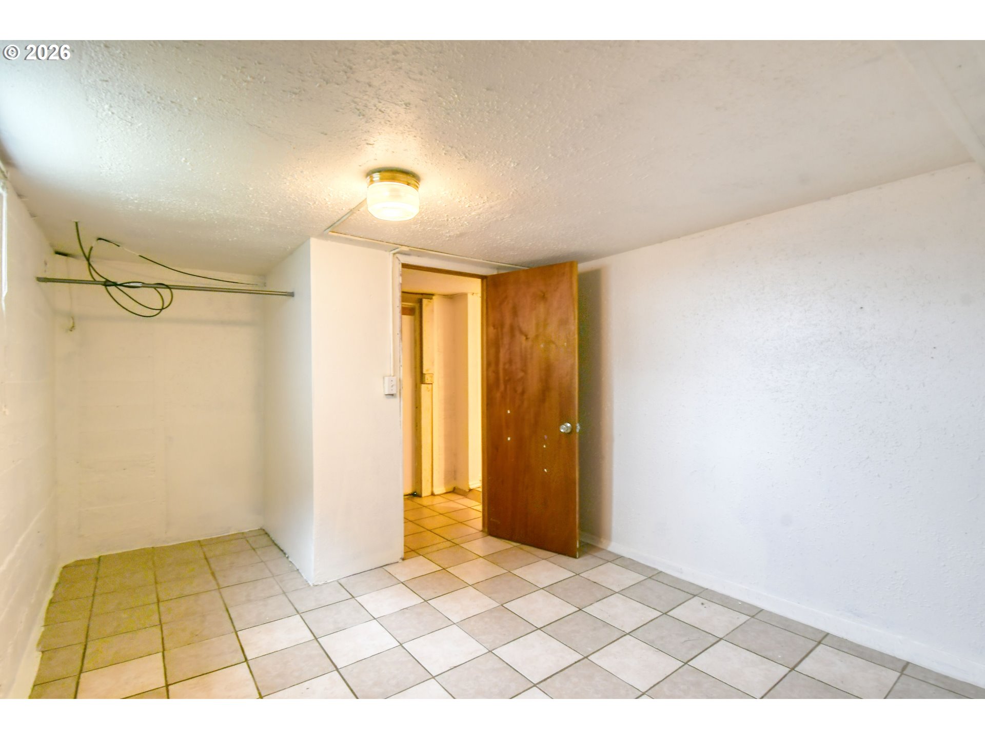 1716 Southeast Court Avenue Pendleton, OR 97801 - Photo 39 of 43 a view of an empty room