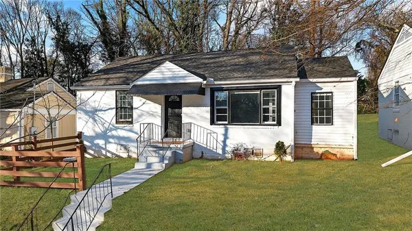 $2,300 | 1173 Fenwood Street Southwest, Atlanta, GA 30314