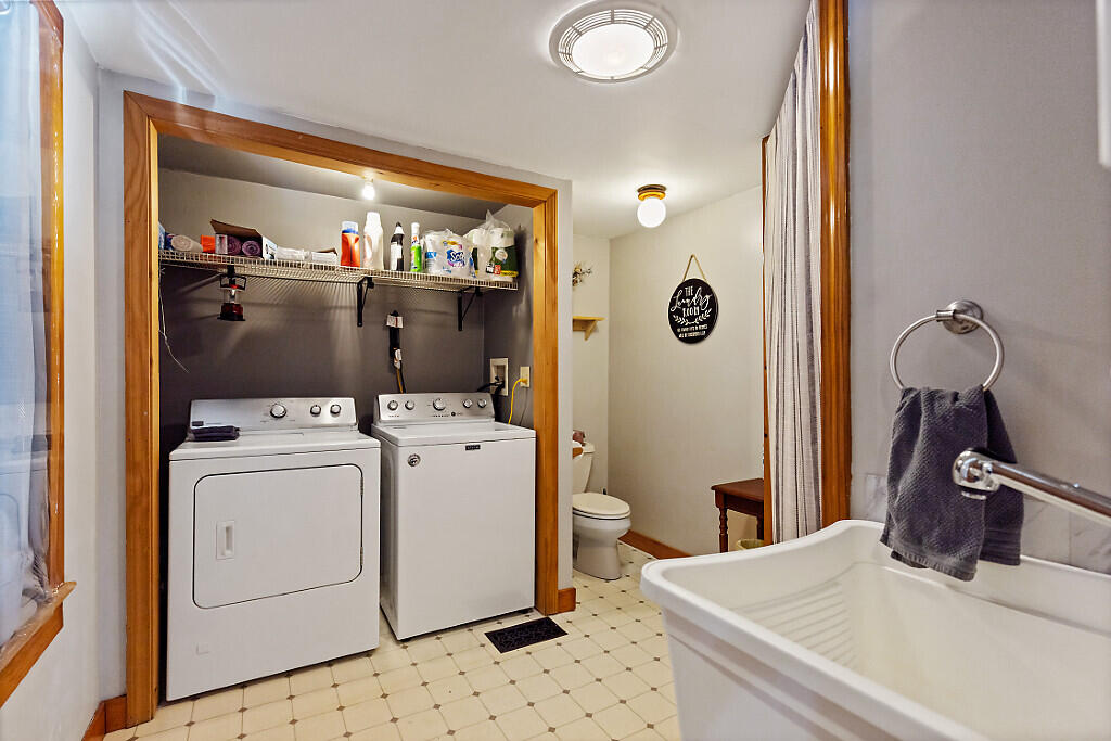 137 Middle Road Fairfield, ME 04937 - Photo 40 of 60 Half Bathroom