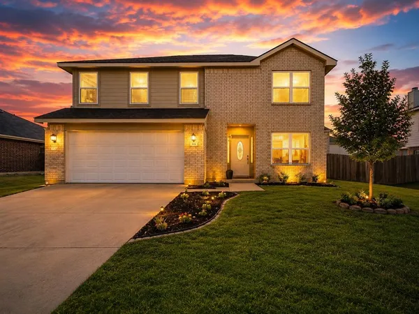 $310,000 | 316 Spurlock Drive, Krum, TX 76249