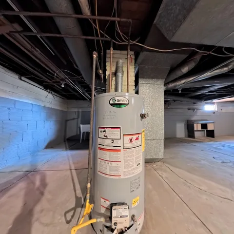 a view of utility room