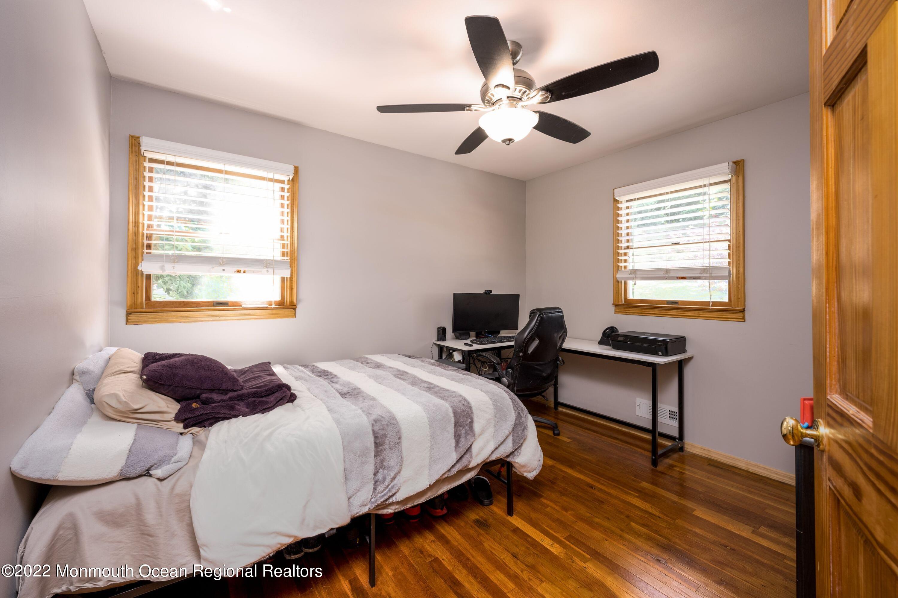 57 Salem Hill Road Howell, NJ 07731 - Photo 16 of 31 s23