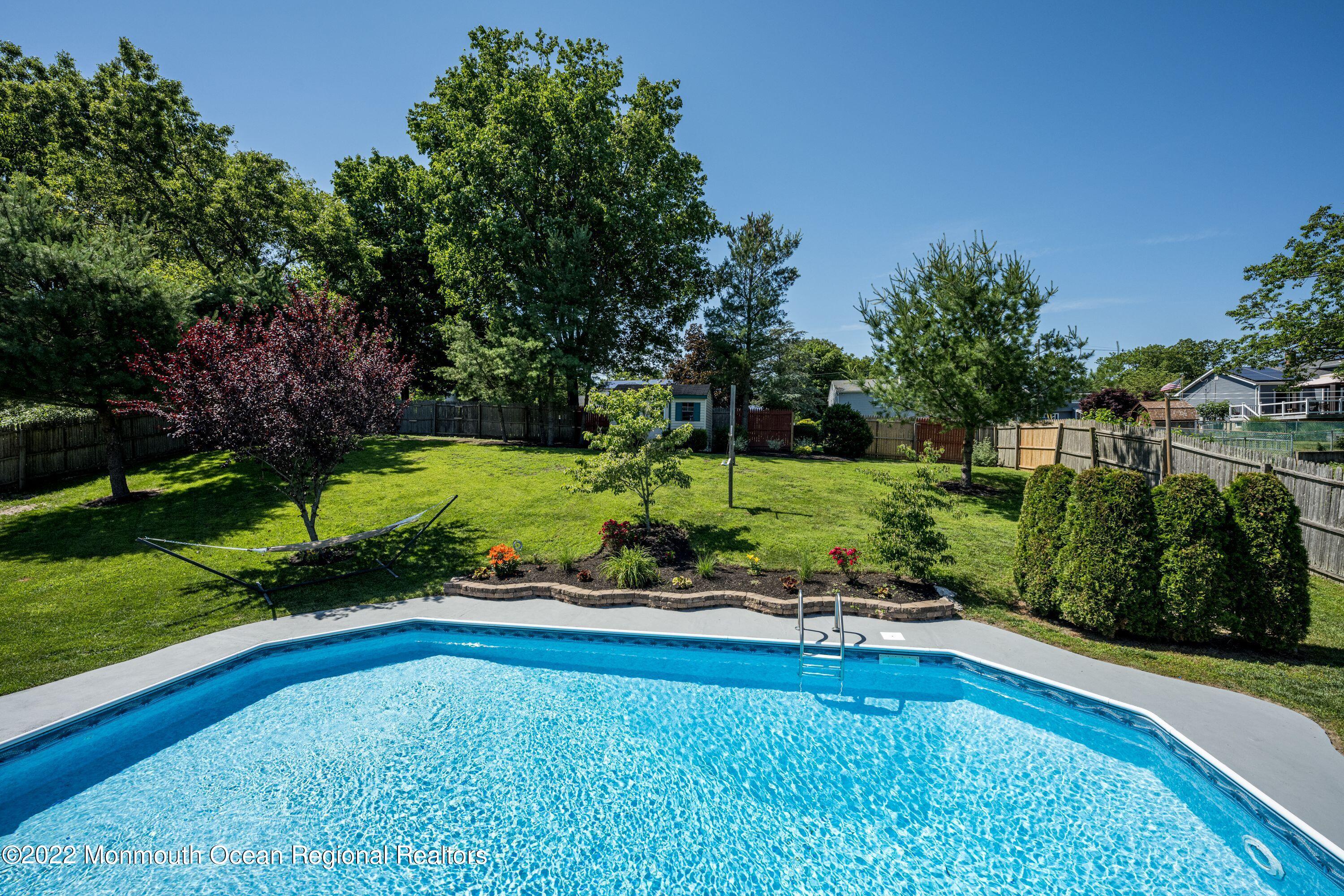 57 Salem Hill Road Howell, NJ 07731 - Photo 27 of 31 s9