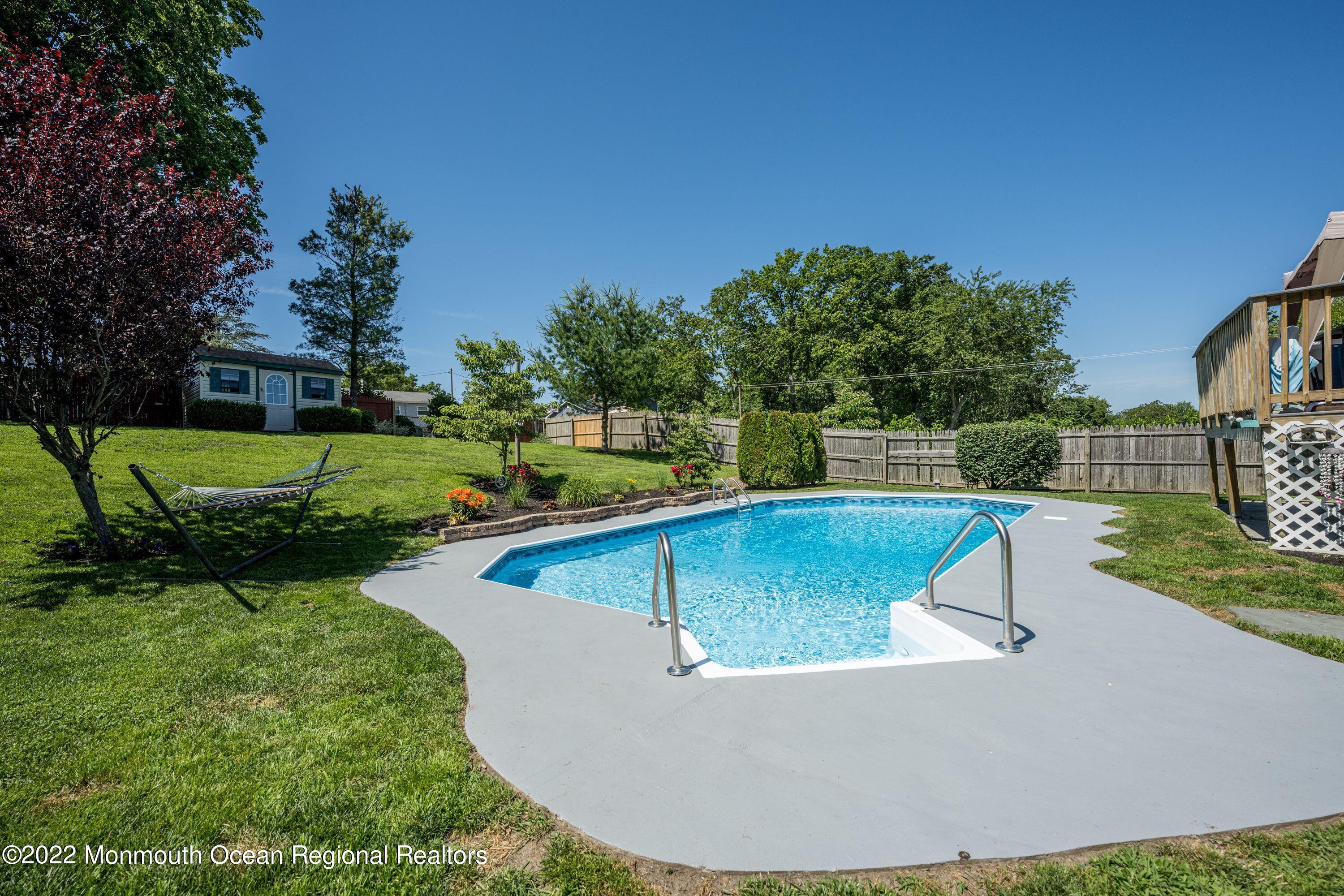 57 Salem Hill Road Howell, NJ 07731 - Photo 4 of 31 Private oasis