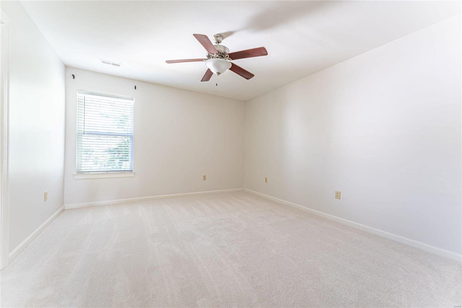 10461 Savannah Avenue St. Louis, MO 63131 - Photo 22 of 26