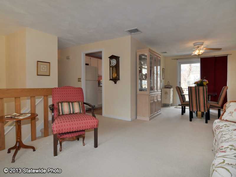 84 Lake Road Narragansett, RI 02882 - Photo 4 of 25 Living Room.