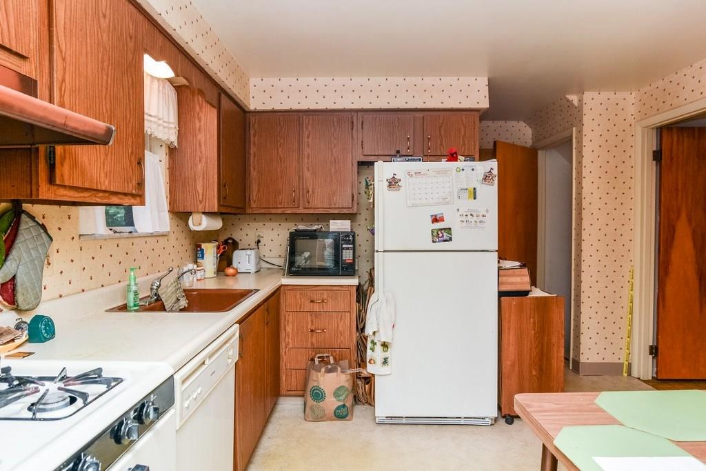 659-661 Sloop Road Pittsburgh, PA 15237 - Photo 9 of 25 Gallery Image 9
