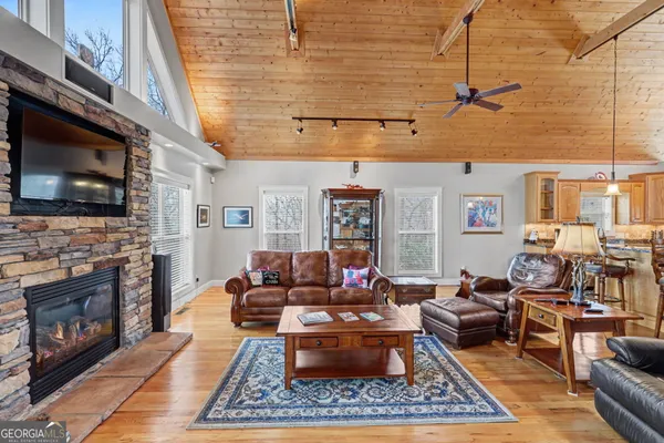 $777,777 | 1176 Tiger Pass Drive, Tiger, GA 30576