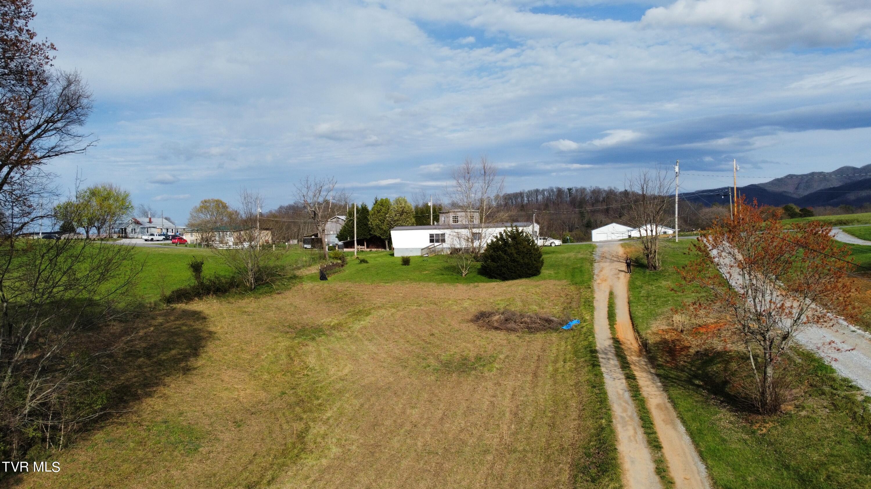 219 Pepper Mill Road Chuckey, TN 37641 - Photo 2 of 30 10349C9A-B8EC-4FD8-8B9B-8ED2AA093B72