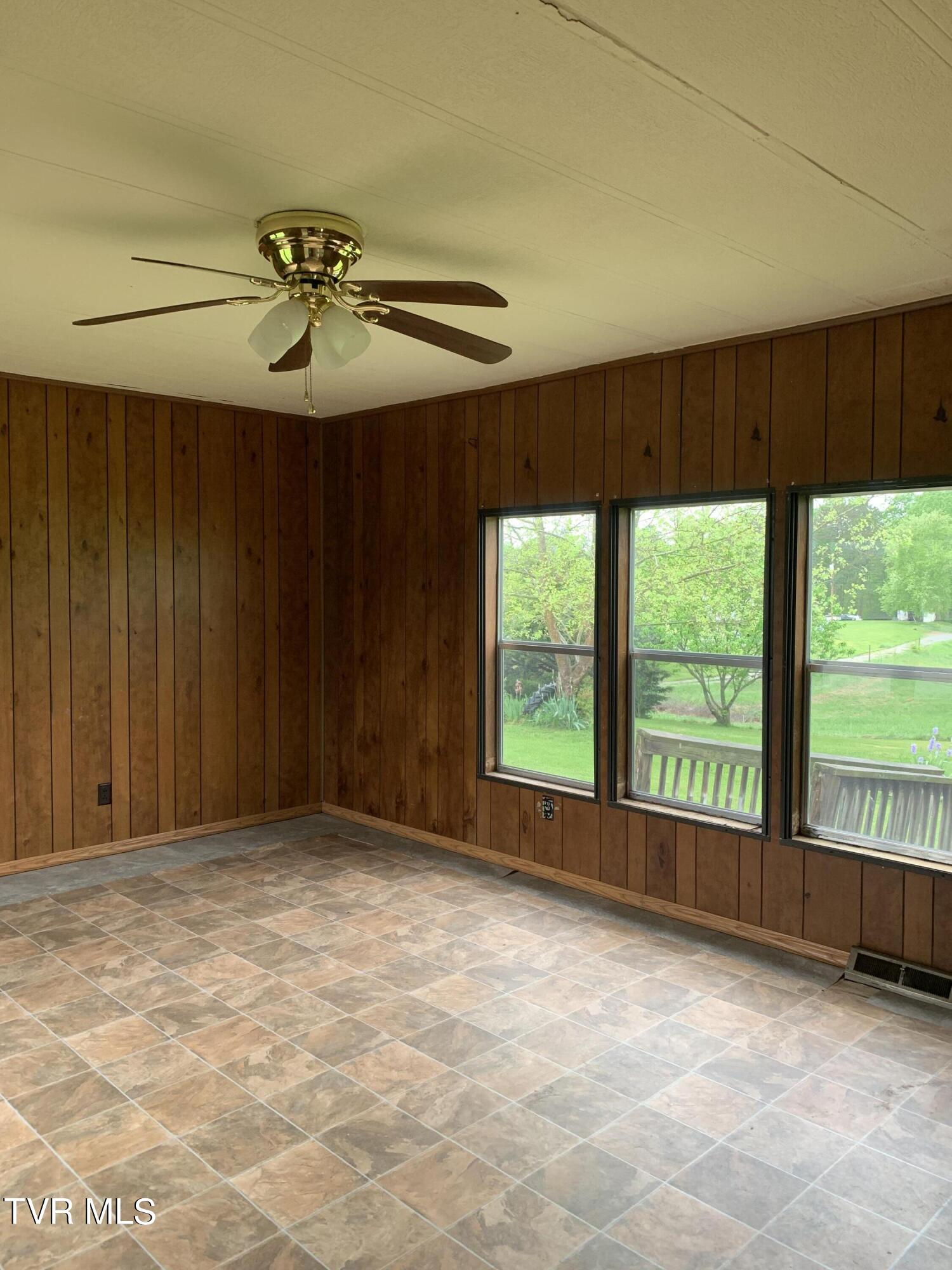 219 Pepper Mill Road Chuckey, TN 37641 - Photo 7 of 30 IMG_6738