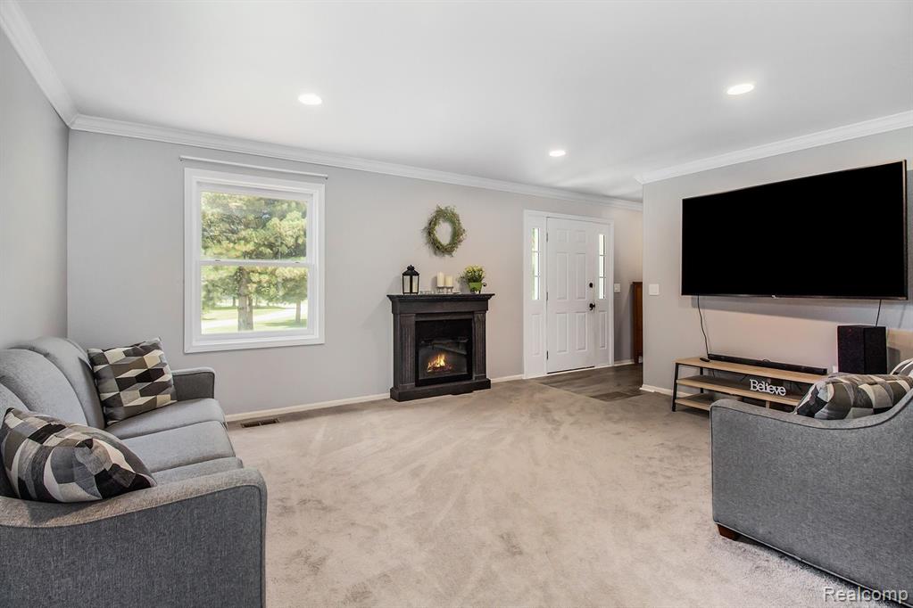 9070 White Road Linden, MI 48451 - Photo 13 of 29