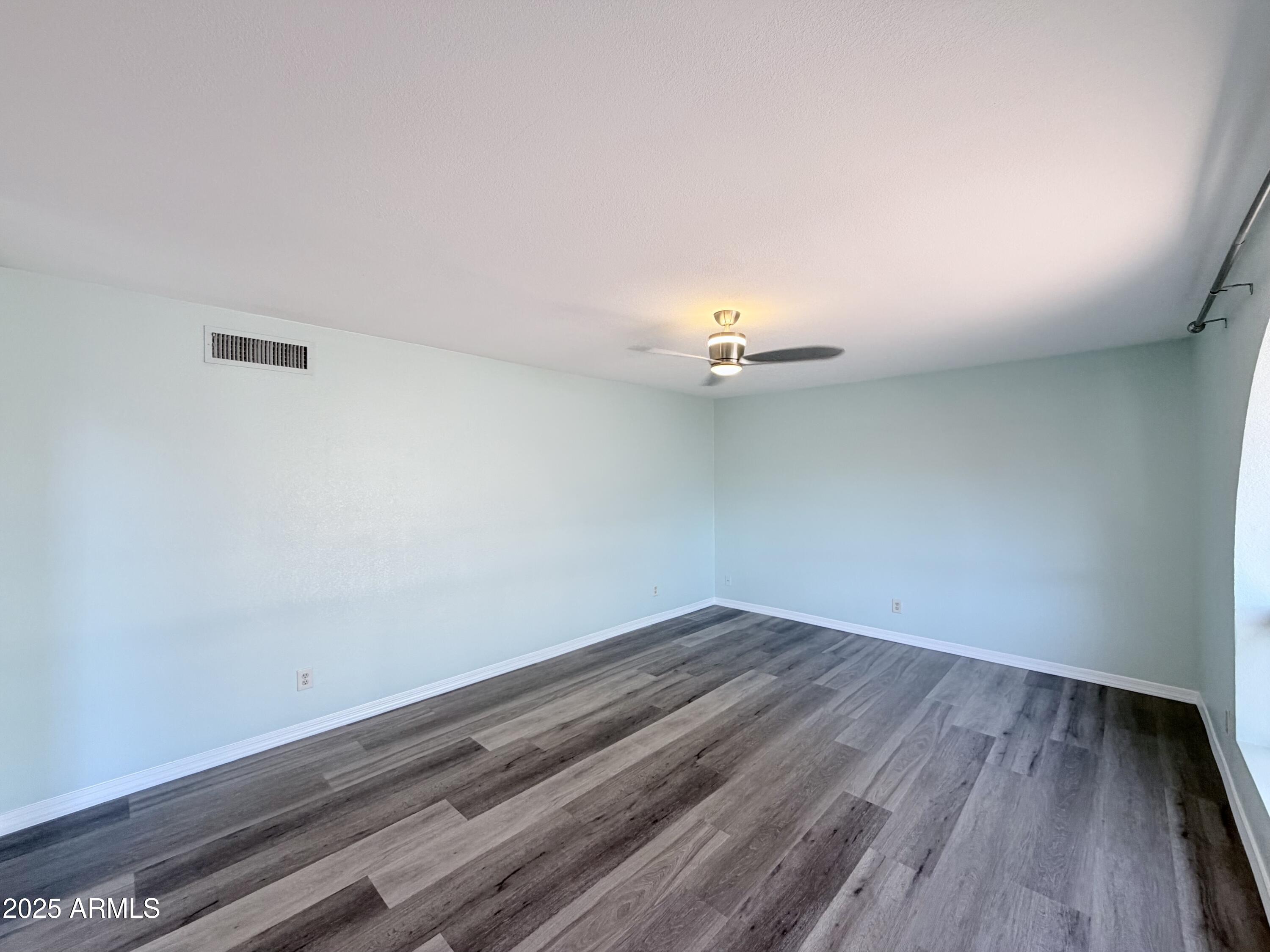 14220 North Galatea Drive, Unit B Fountain Hills, AZ 85268 - Photo 3 of 22 Family Room