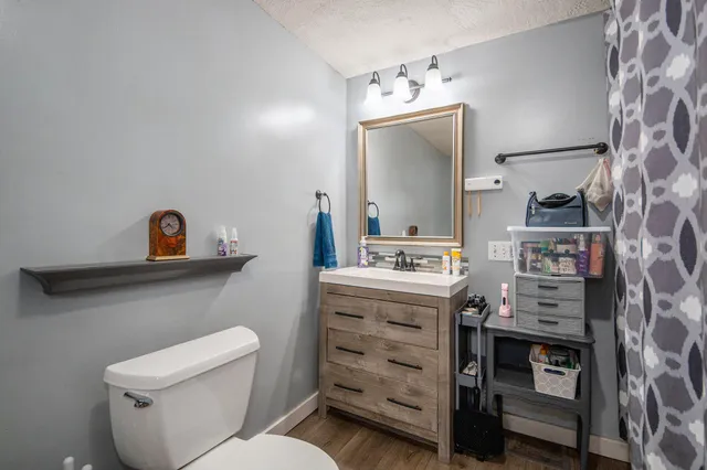 $224,900 | 67 Sundago Park Street, Hastings, MI 49058